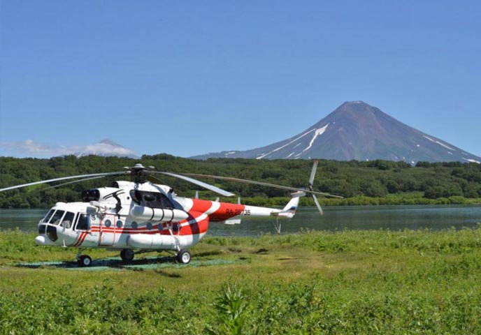 Тур на вертолете - озеро Курильское - туры и экскурсии на Камчатке